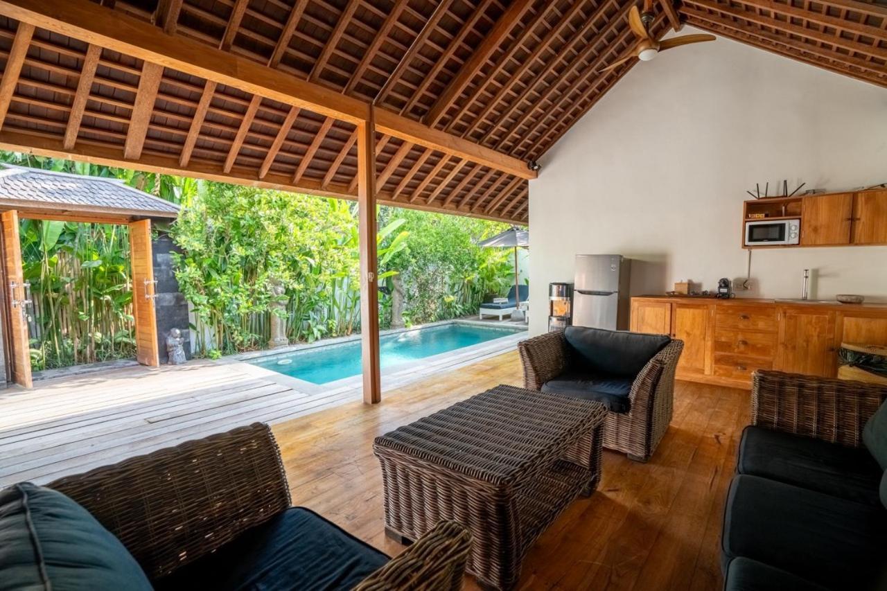 The Gardens Seminyak Hotell Exteriör bild